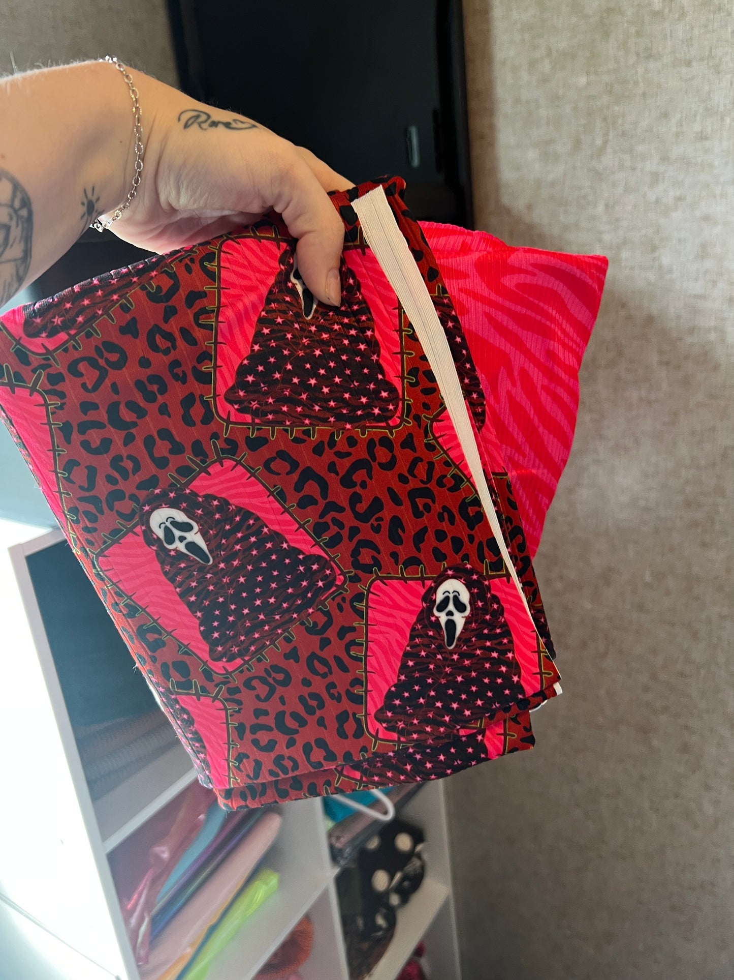 Pink Zebra/Cheetah Scream