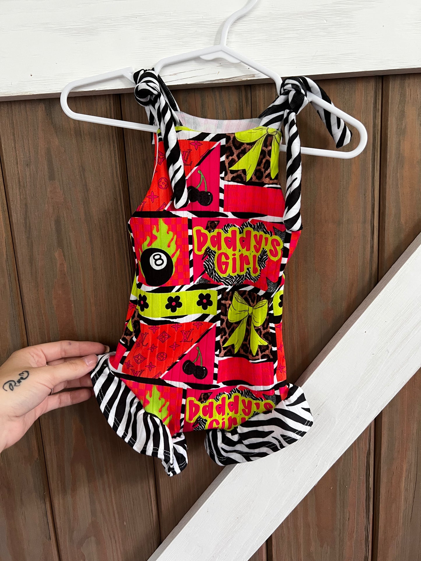 Oakley Romper w/Ruffles (6/9m)